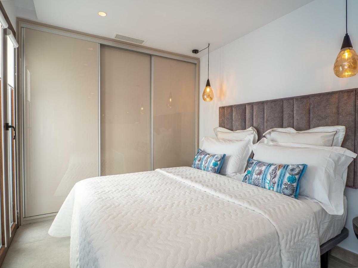 Вилла Marbella Old Town : Luxury Townhouse Экстерьер фото