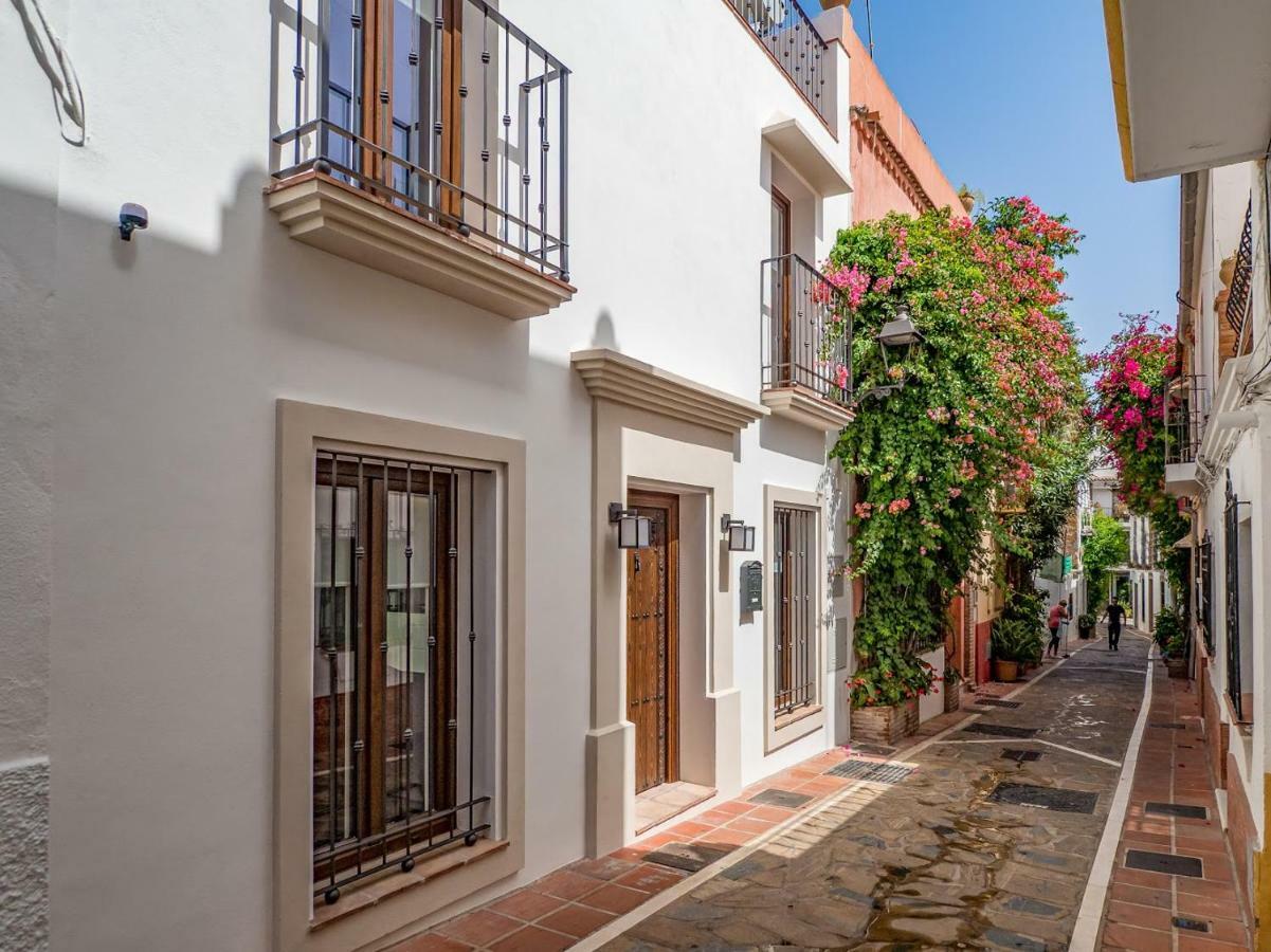 Вилла Marbella Old Town : Luxury Townhouse Экстерьер фото